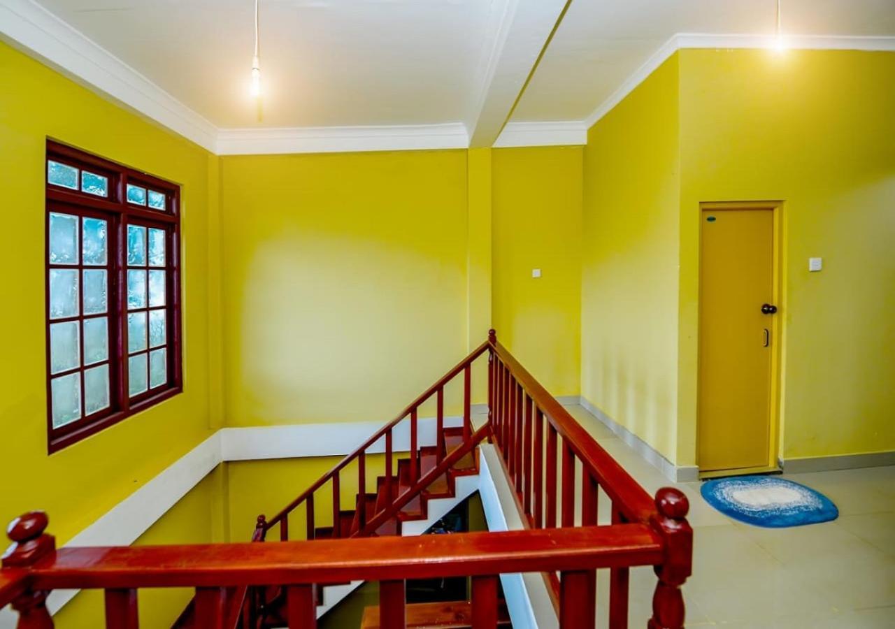 Lily Villa Haputale Luaran gambar