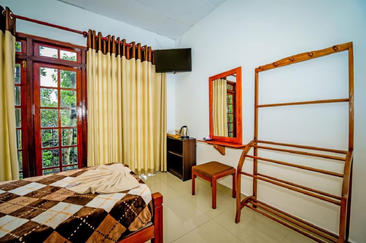 Lily Villa Haputale Luaran gambar